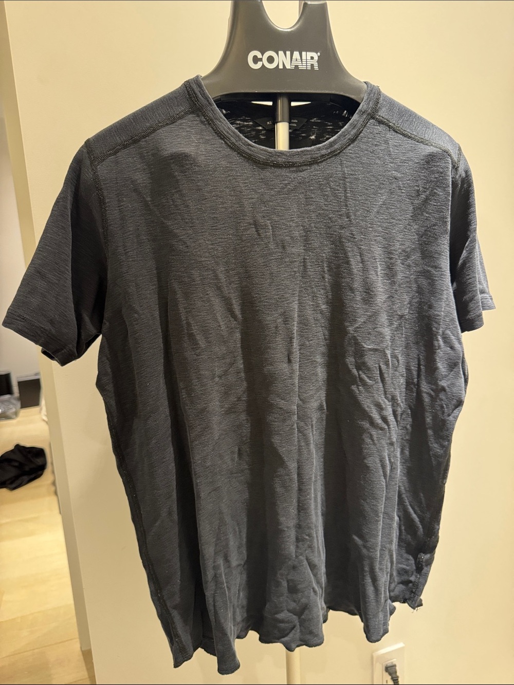 Wings & Horns Classic Men's Crew Neck T-Shirt - black